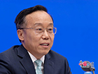 金融监管总局新闻发言人�?�政策研究司司长郭武平回答记者提�?.jpg